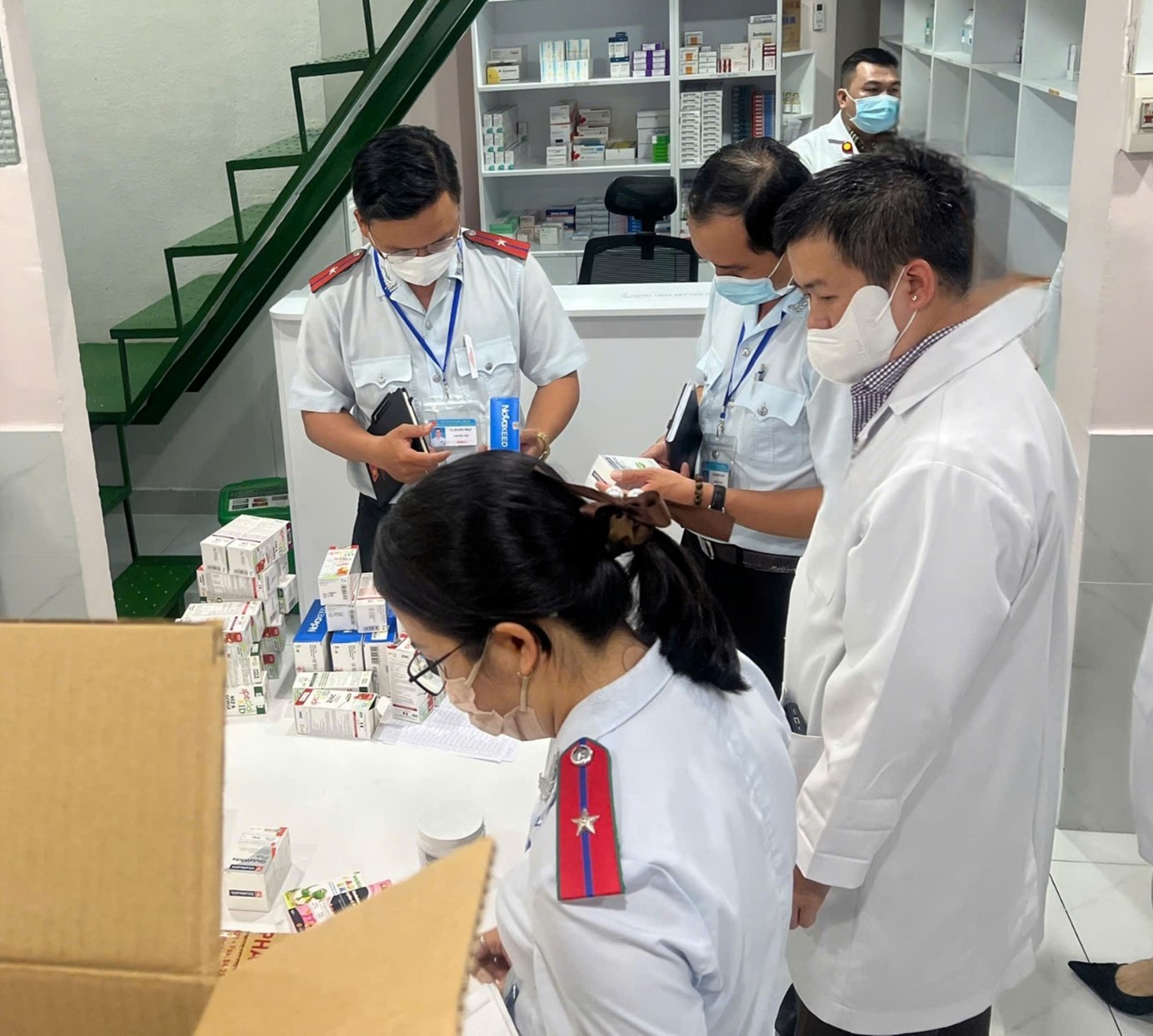 chống-hang-giả-1