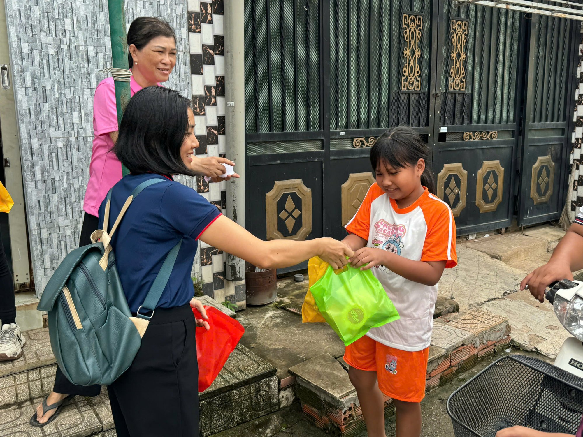 z6661364420241_0bcb3b82aee9545659a541453b9dd894