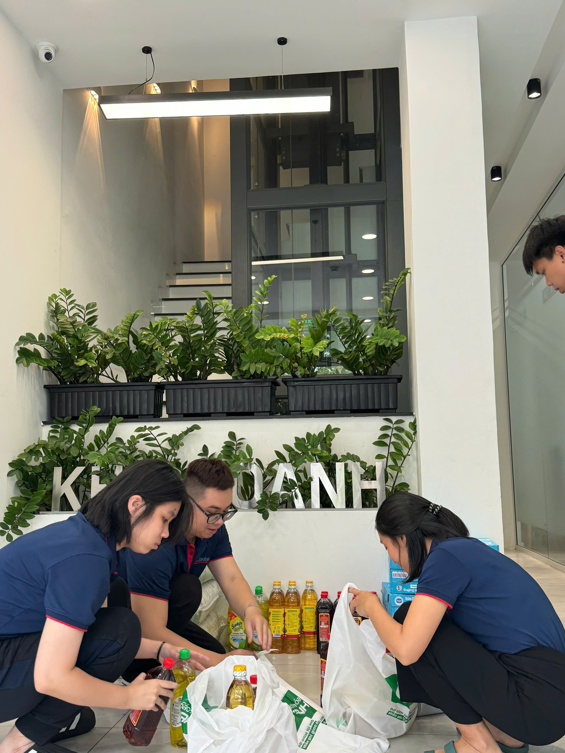 z6843518684675_33df8f8f127daa9251fc4eed89d0a059