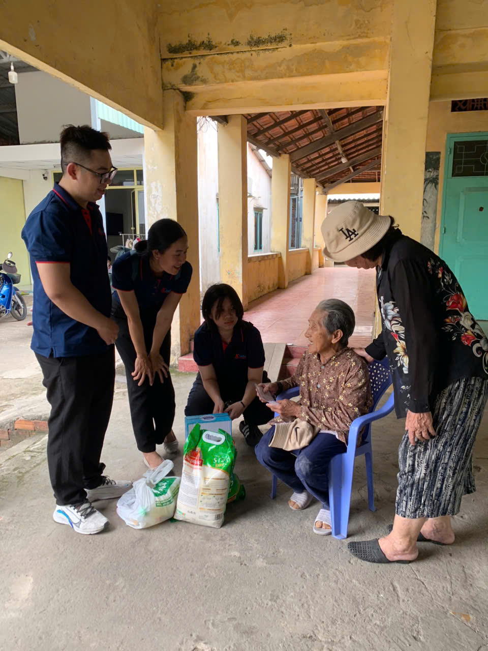 z6843522945912_5fb33b03bb3e3e85973d0a388782978d