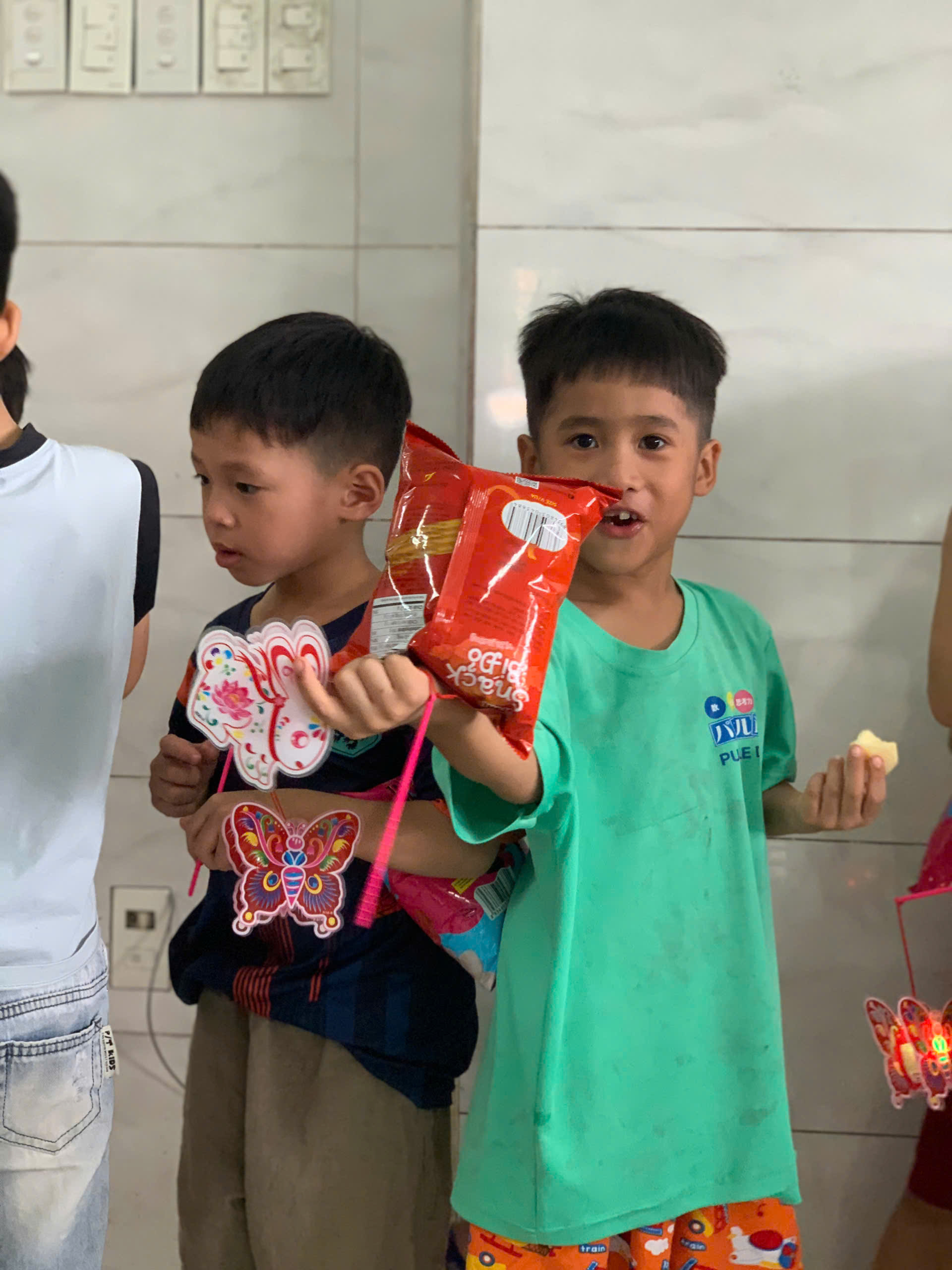 z7037933633307_083_a8ef932b0143ca5748eb6835679a896e