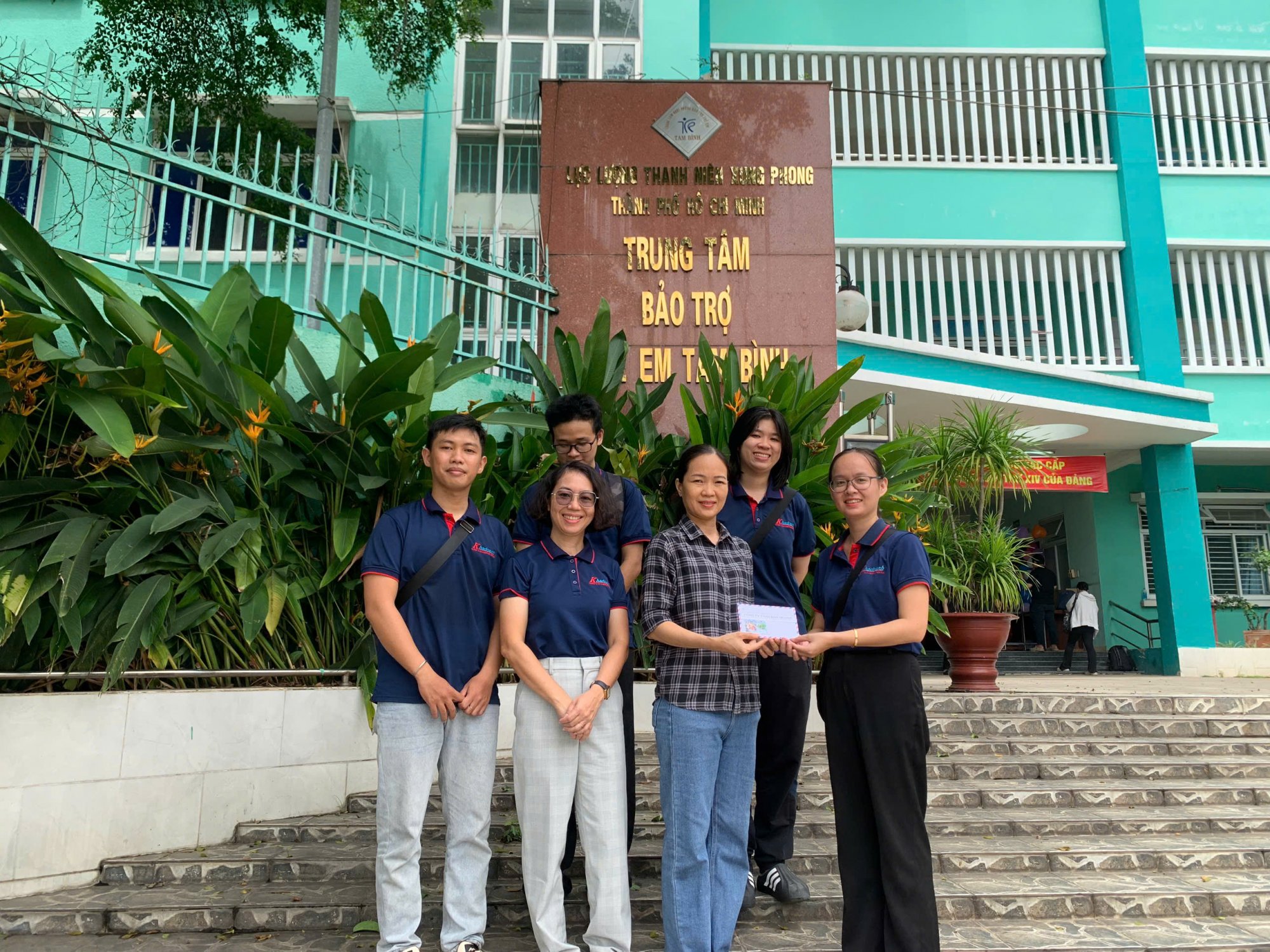 z7037933633307_174_872dbf416d4831794547ef233b0fbb5b